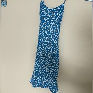 The perfect summer dress & NEVER USED!!
